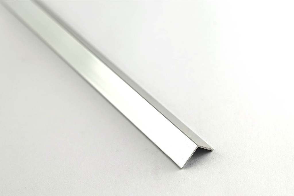 Angulo Aluminio 15mm x 15mm x 1.2mm x 6.8m